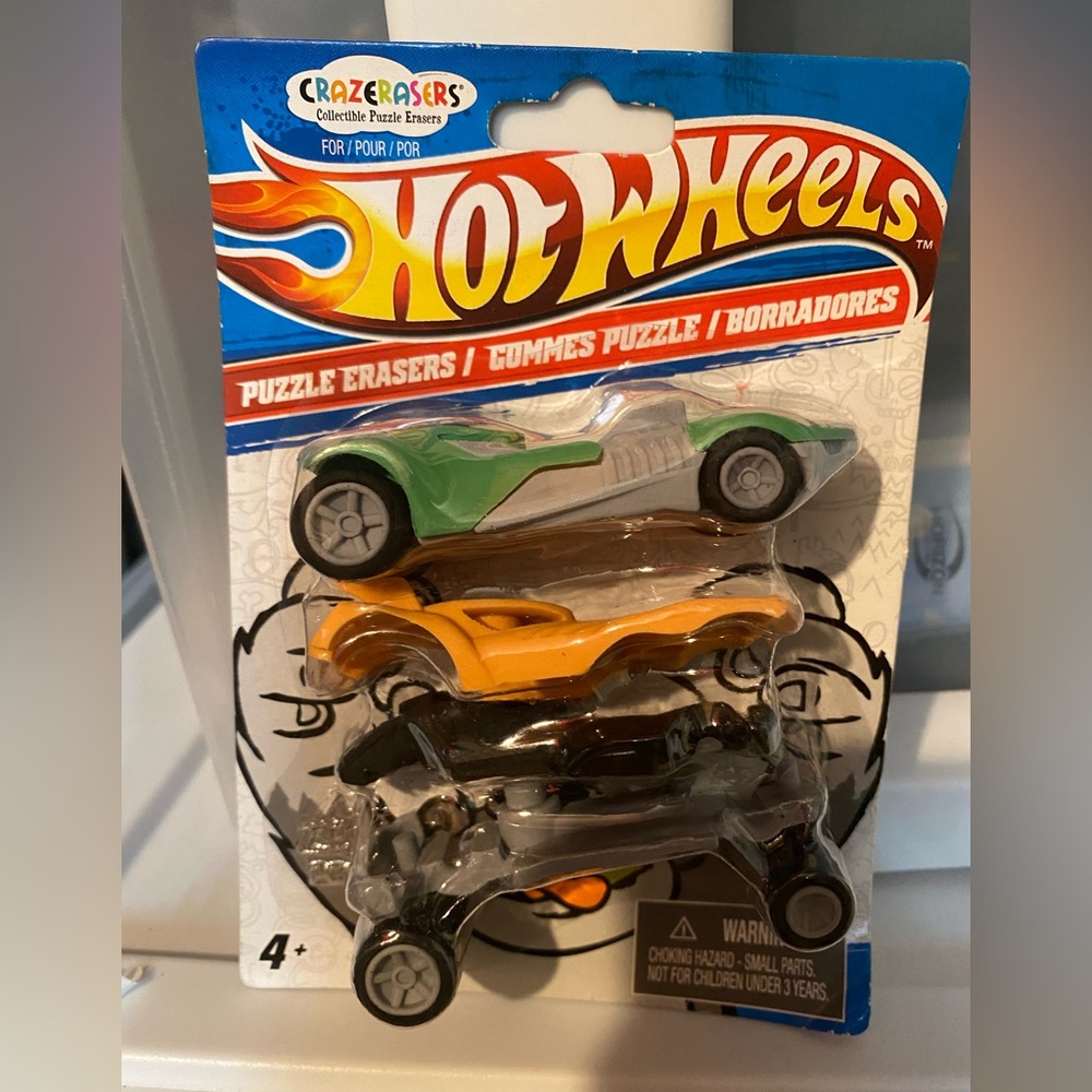 Hot wheels puzzle erasers